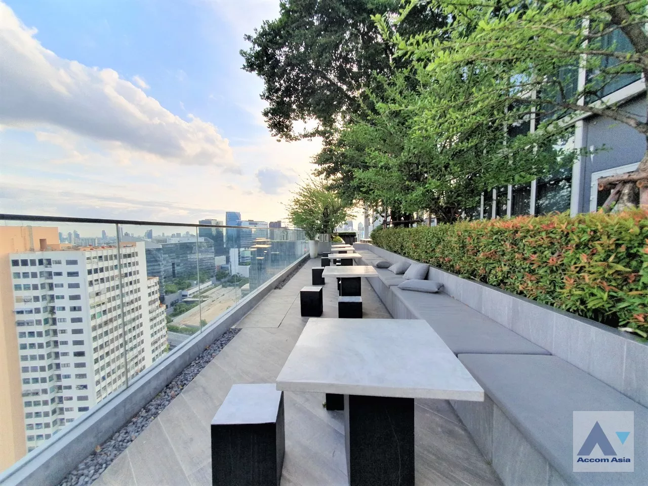  1 br Condominium For Sale in Sukhumvit ,Bangkok MRT Queen Sirikit National Convention Center at Siamese Exclusive Queens AA35985