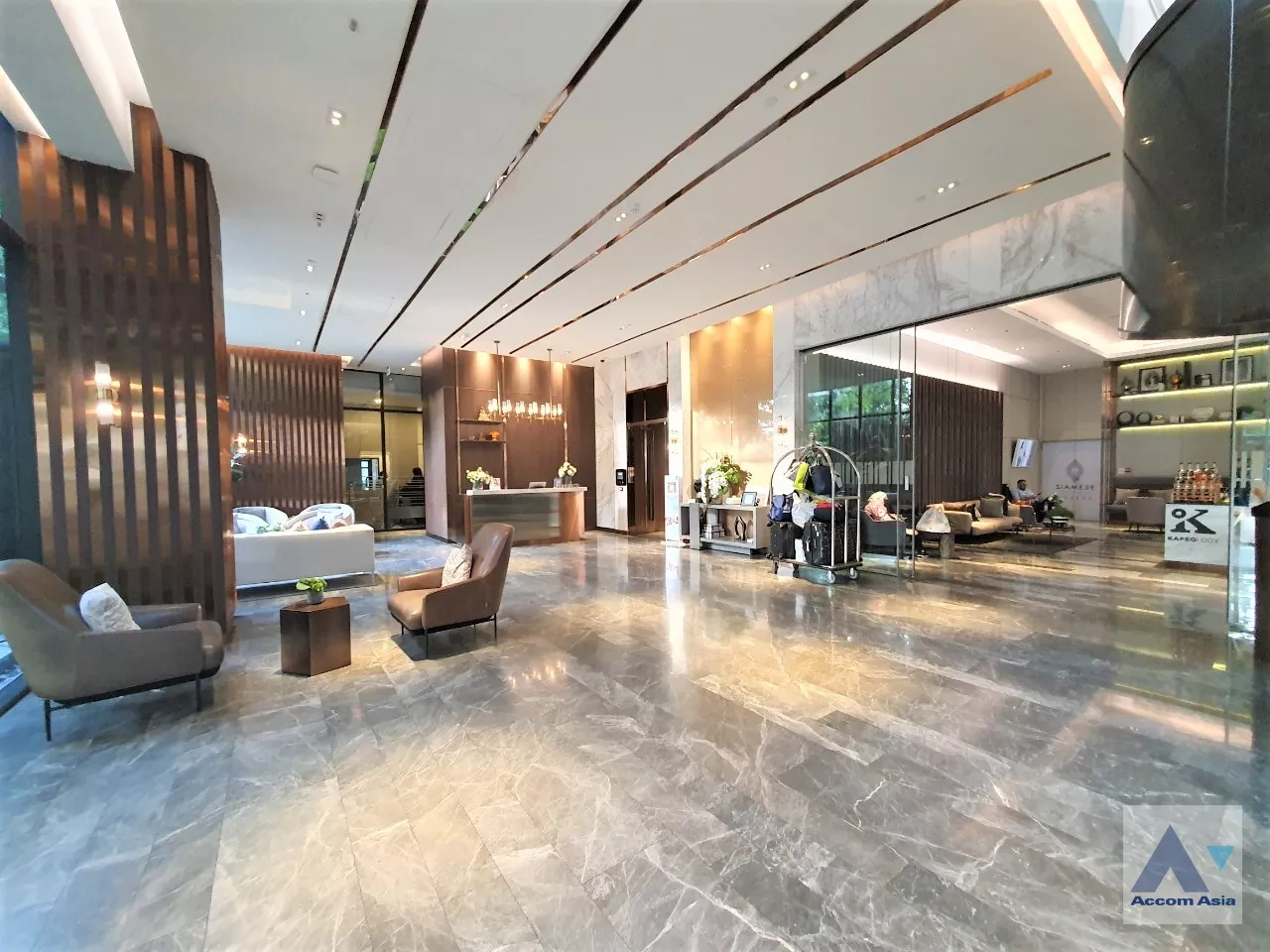 2 br Condominium For Rent in Sukhumvit ,Bangkok MRT Queen Sirikit National Convention Center at Siamese Exclusive Queens AA33289