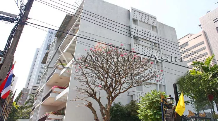 2 br Apartment For Rent in Sukhumvit ,Bangkok BTS Nana at The Cozy of living 1416475