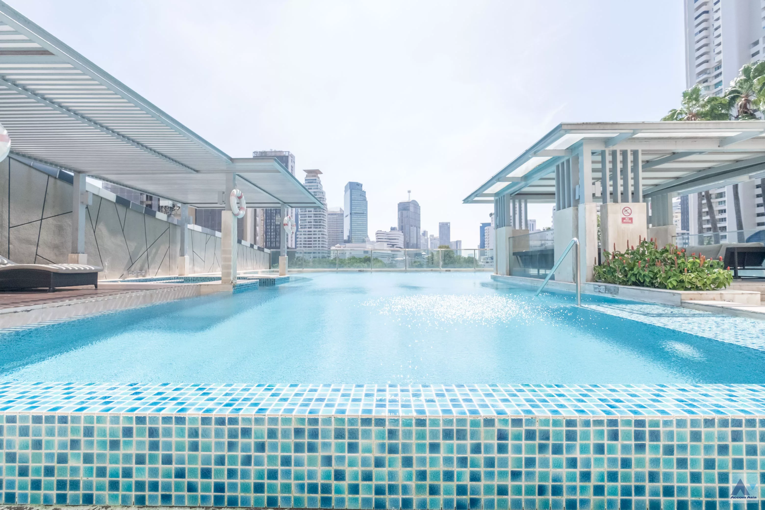  Apartment For Rent in Sukhumvit ,Bangkok BTS Phrom Phong at The Elegantly Residence AA17502