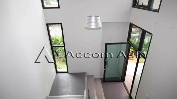  2 br Apartment For Rent in Sathorn ,Bangkok MRT Lumphini at Comfortable for living 1417053