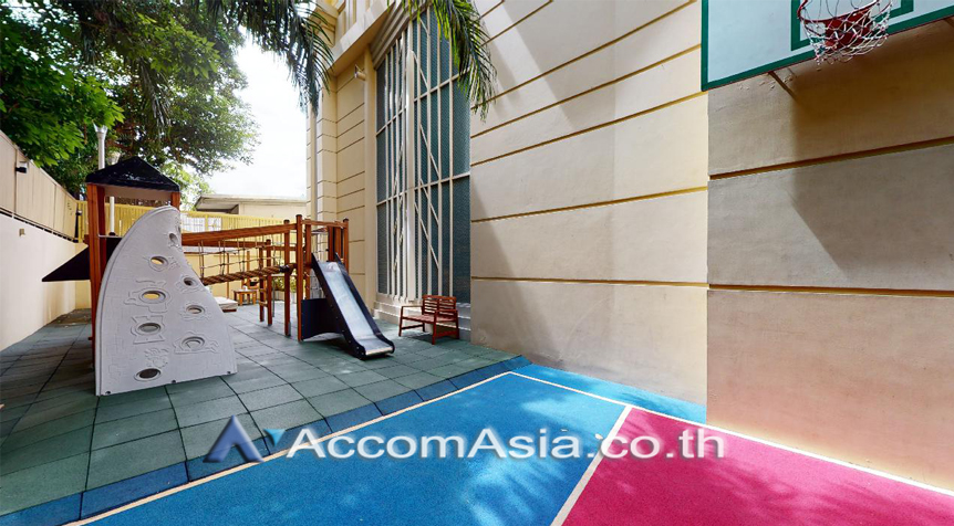  3 br Condominium For Rent in Sukhumvit ,Bangkok BTS Phrom Phong at Royce Private Residences AA17334