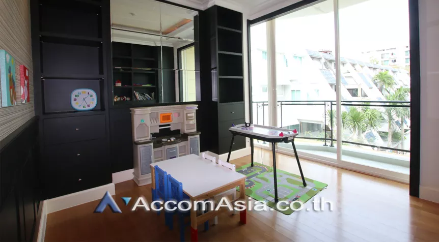  3 br Condominium For Rent in Sukhumvit ,Bangkok BTS Phrom Phong at Royce Private Residences AA31259
