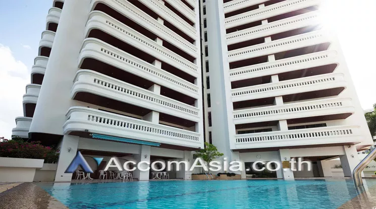  1  3 br Apartment For Rent in Sukhumvit ,Bangkok BTS Thong Lo at Suite For Family AA21427