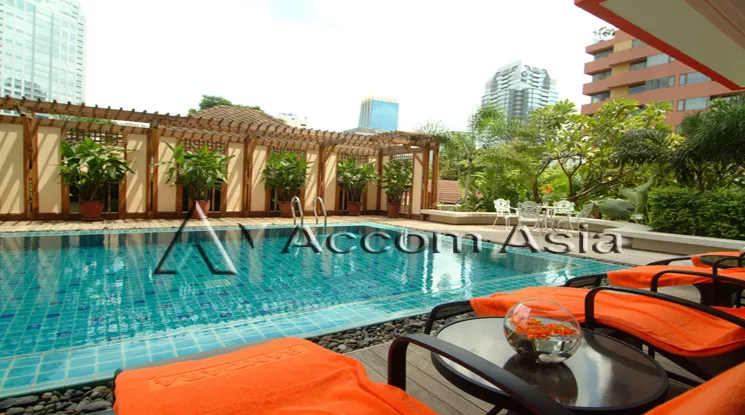  2 br Apartment For Rent in Silom ,Bangkok BTS Sala Daeng - MRT Silom at Suite For Family 1418704