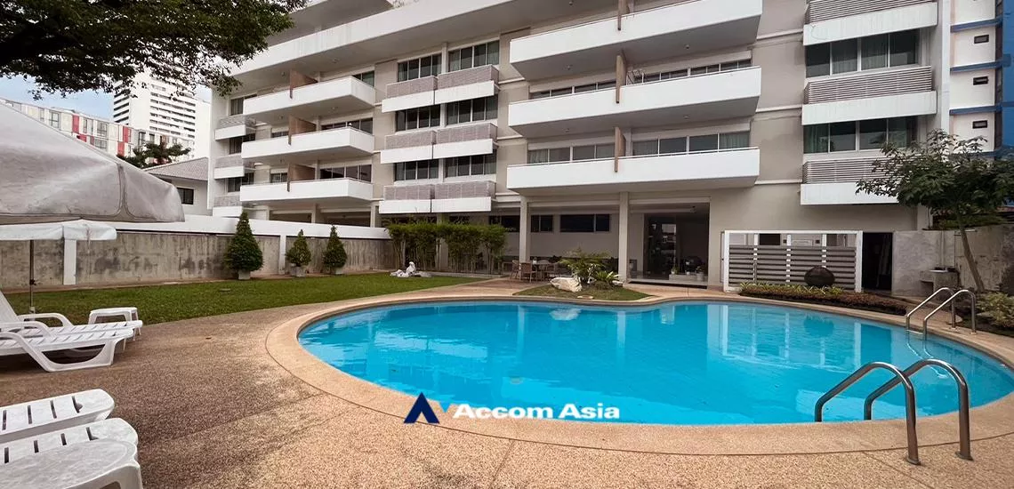  2 br Apartment For Rent in Sukhumvit ,Bangkok BTS Phra khanong at Stylish Low Rise Residence AA14318