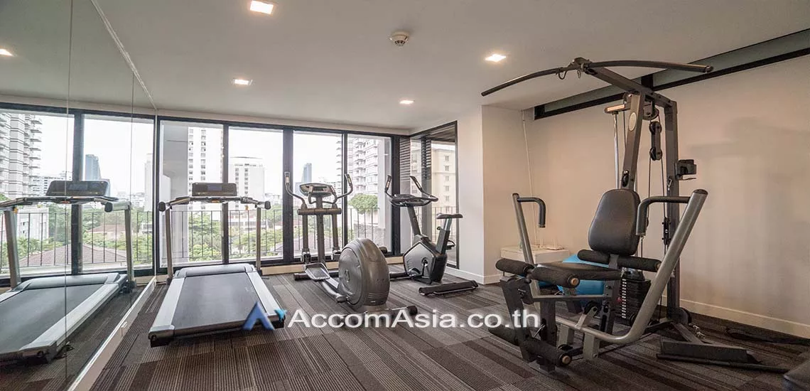 4 Modern Interiors - Apartment - Sukhumvit - Bangkok / Accomasia