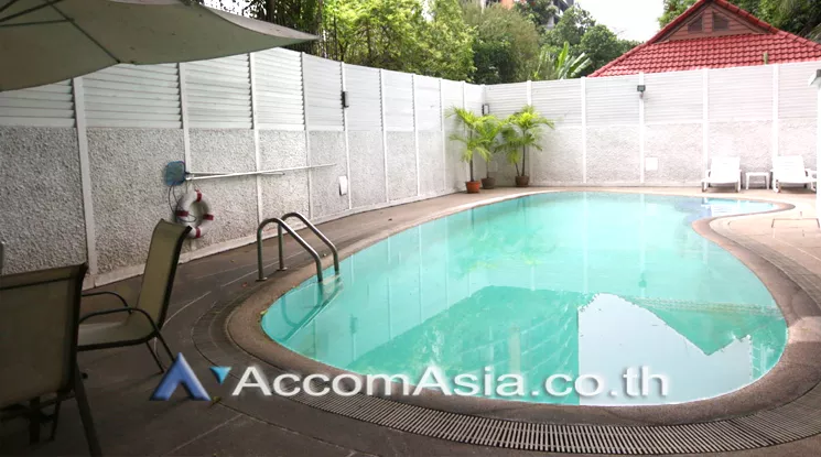  2 br Condominium For Rent in Ploenchit ,Bangkok BTS Ploenchit at La Maison Ruamrudee AA26030