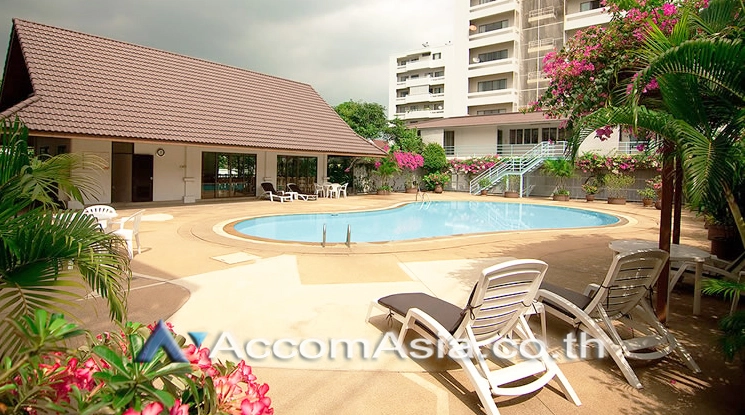  4 br Apartment for rent and sale in Phaholyothin ,Bangkok BTS Saphan-Kwai at Heart of Phaya Thai AA29947