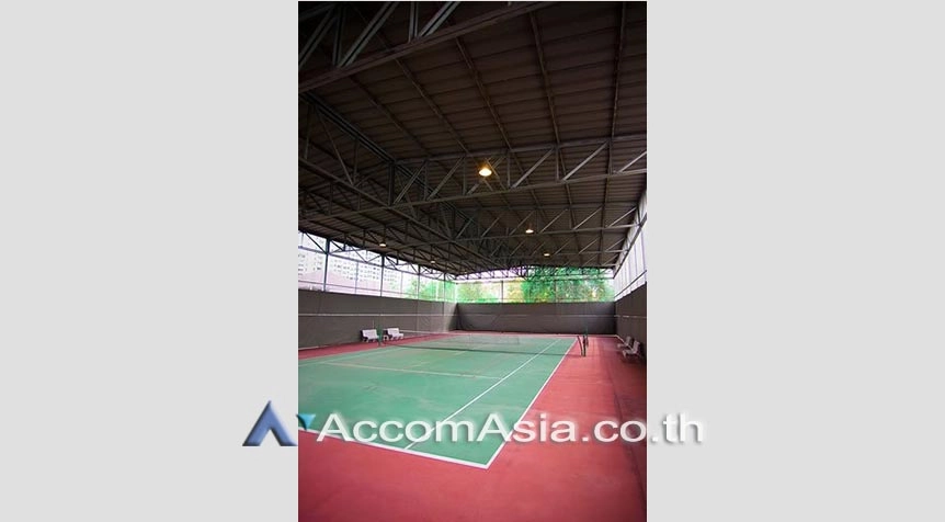  4 br Apartment for rent and sale in Phaholyothin ,Bangkok BTS Saphan-Kwai at Heart of Phaya Thai AA29947