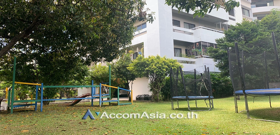  4 br Apartment For Rent in Phaholyothin ,Bangkok BTS Saphan-Kwai at Heart of Phaya Thai AA35431