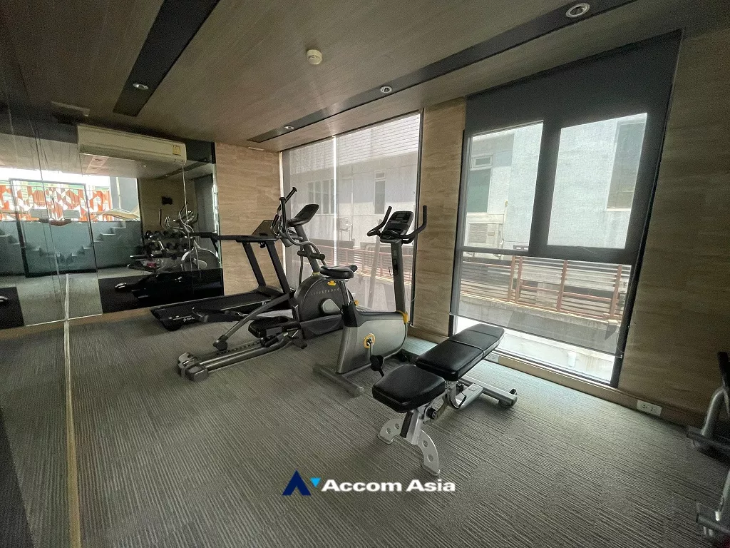  4 br Condominium for rent and sale in Sukhumvit ,Bangkok BTS Asok - MRT Sukhumvit at Rende Sukhumvit 23 AA32786