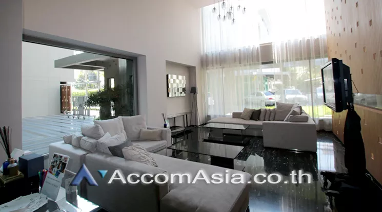  1 br Condominium for rent and sale in Sukhumvit ,Bangkok BTS Thong Lo at Via Botani AA27124