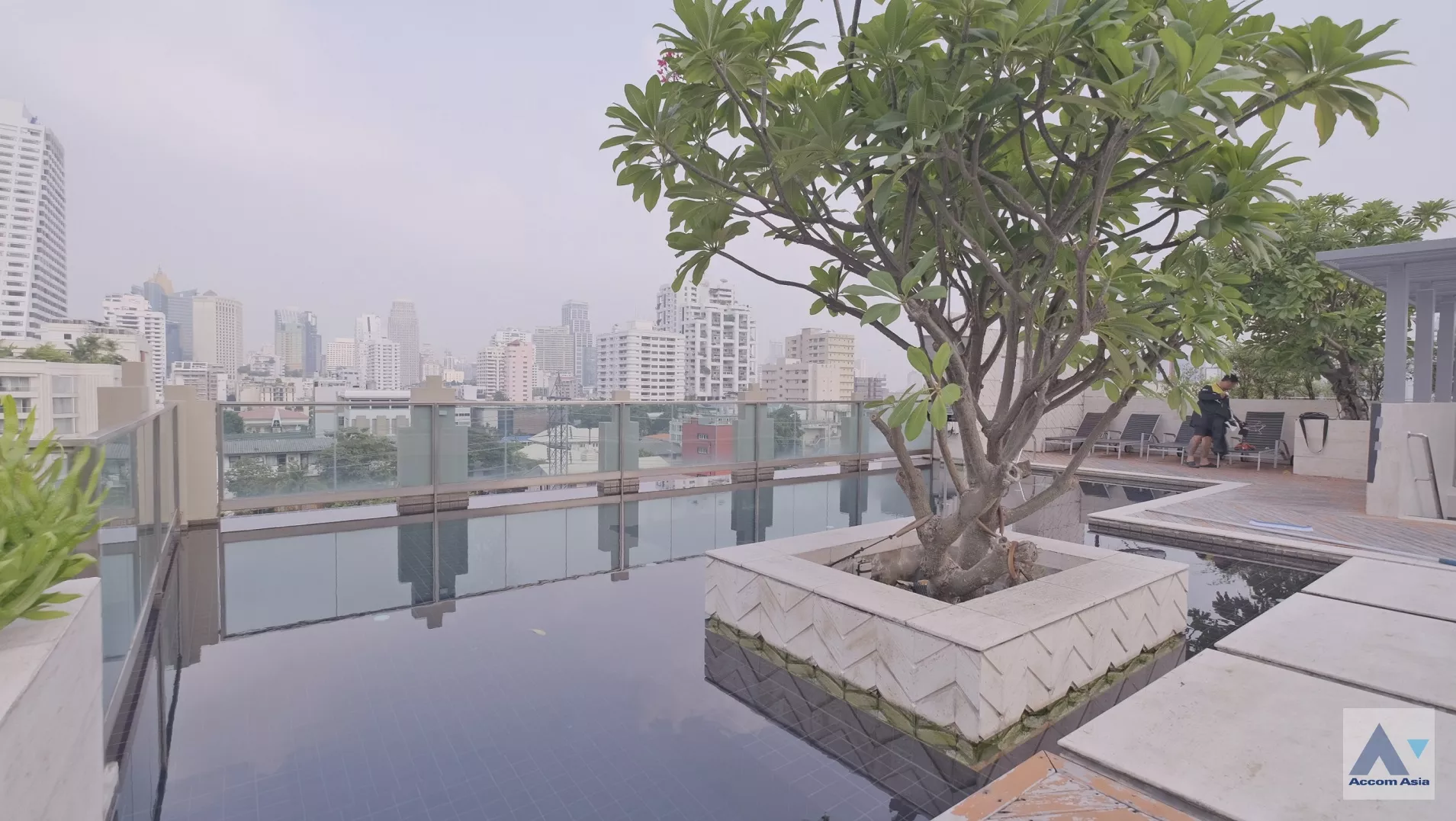  3 br Condominium for rent and sale in Ploenchit ,Bangkok BTS Ploenchit at The Crest Ruamrudee AA37000