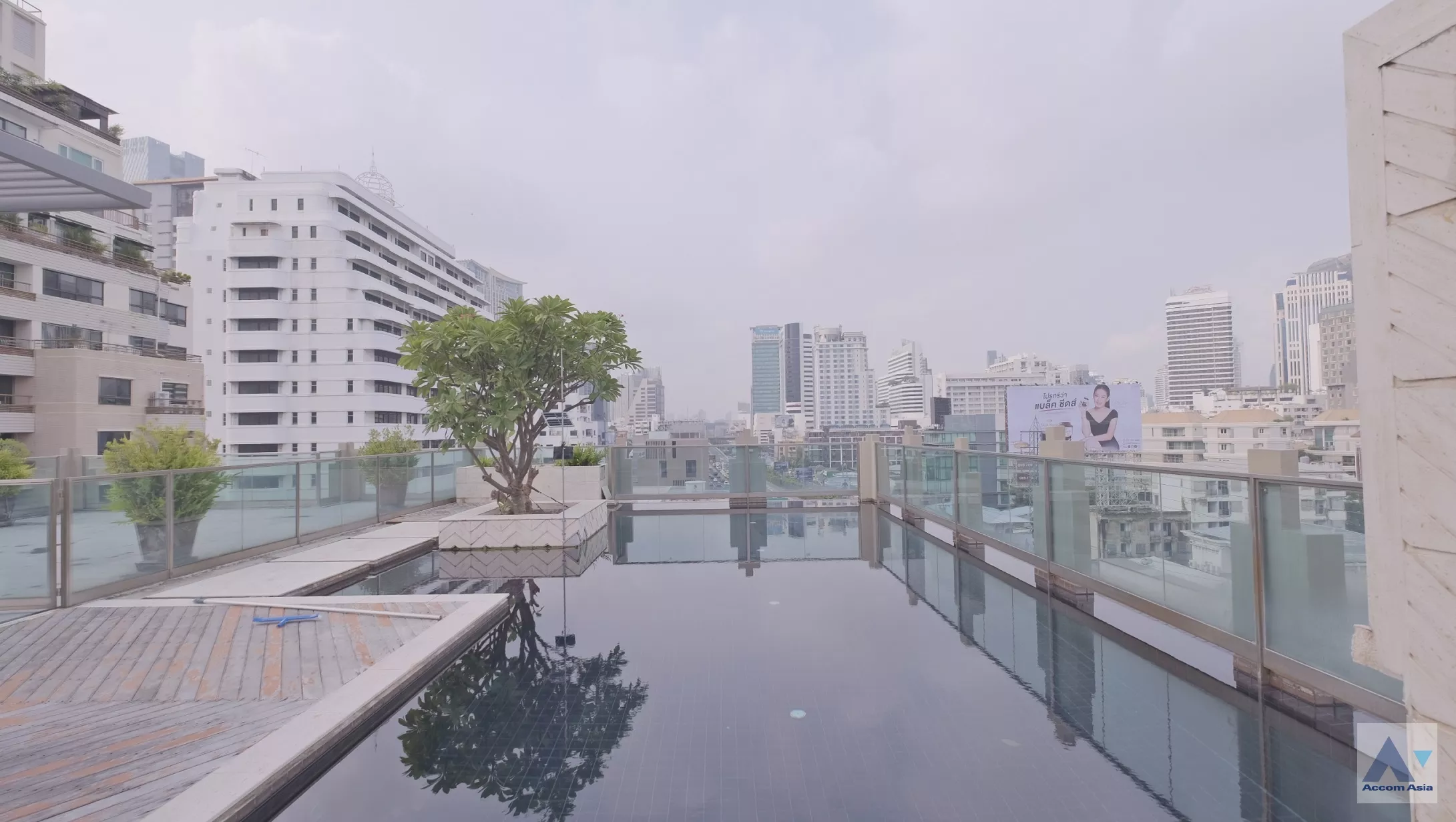  3 br Condominium For Rent in Ploenchit ,Bangkok BTS Ploenchit at The Crest Ruamrudee AA37000