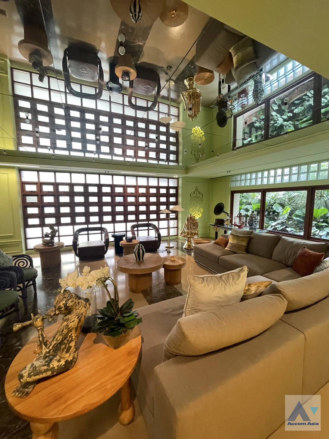  1 Your Living Lifestyle - Apartment - Sukhumvit - Bangkok / Accomasia