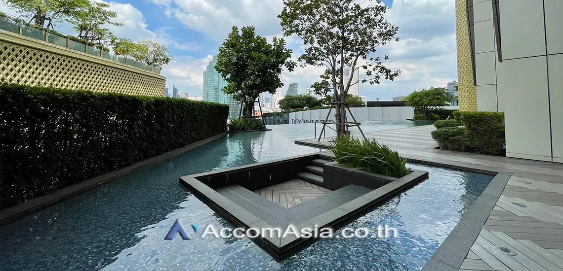  3 br Condominium For Rent in Charoennakorn ,Bangkok BTS Krung Thon Buri at Magnolias Waterfront Residences AA22261