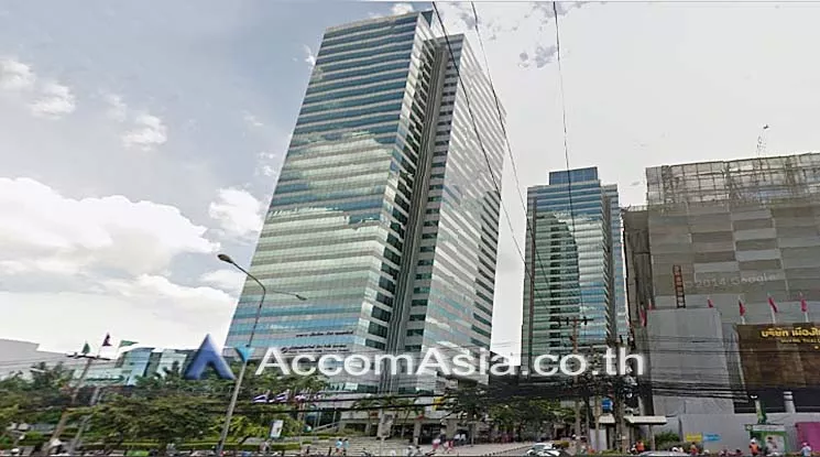  Office Space For Rent in Ratchadapisek ,Bangkok MRT Sutthisan at Muangthai Phatra Complex AA14818