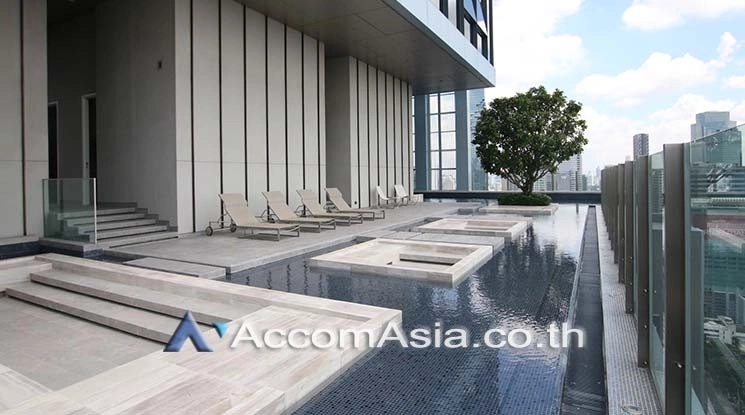  3 br Condominium For Sale in Silom ,Bangkok BTS Surasak at The Diplomat Sathorn AA38281
