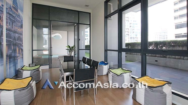 3 br Condominium For Sale in Silom ,Bangkok BTS Surasak at The Diplomat Sathorn AA38281
