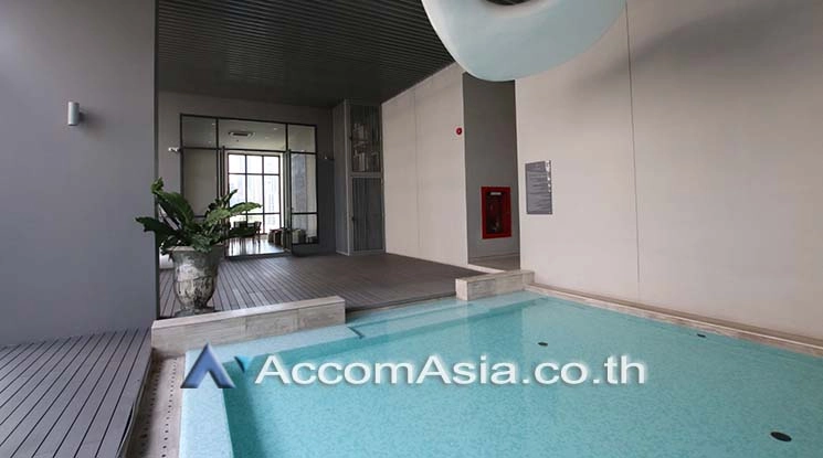  3 br Condominium For Sale in Silom ,Bangkok BTS Surasak at The Diplomat Sathorn AA38281
