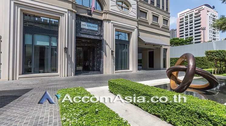  2 br Condominium For Rent in Silom ,Bangkok BTS Surasak at The Diplomat Sathorn AA34532