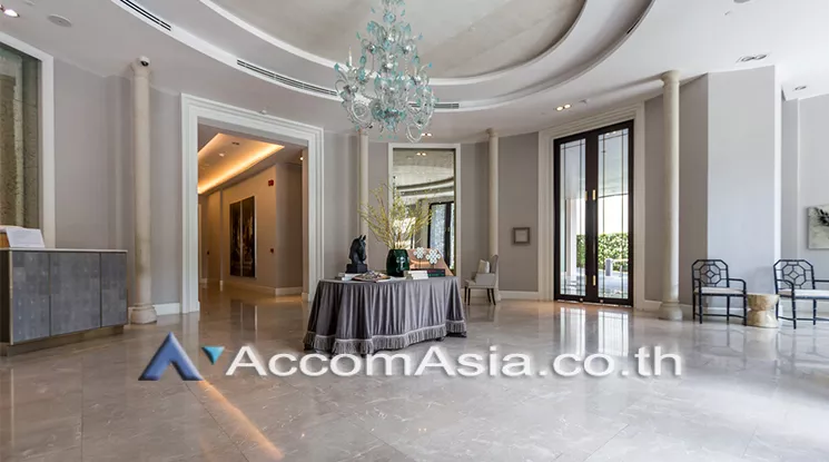  3 br Condominium For Rent in Silom ,Bangkok BTS Surasak at The Diplomat Sathorn AA32322