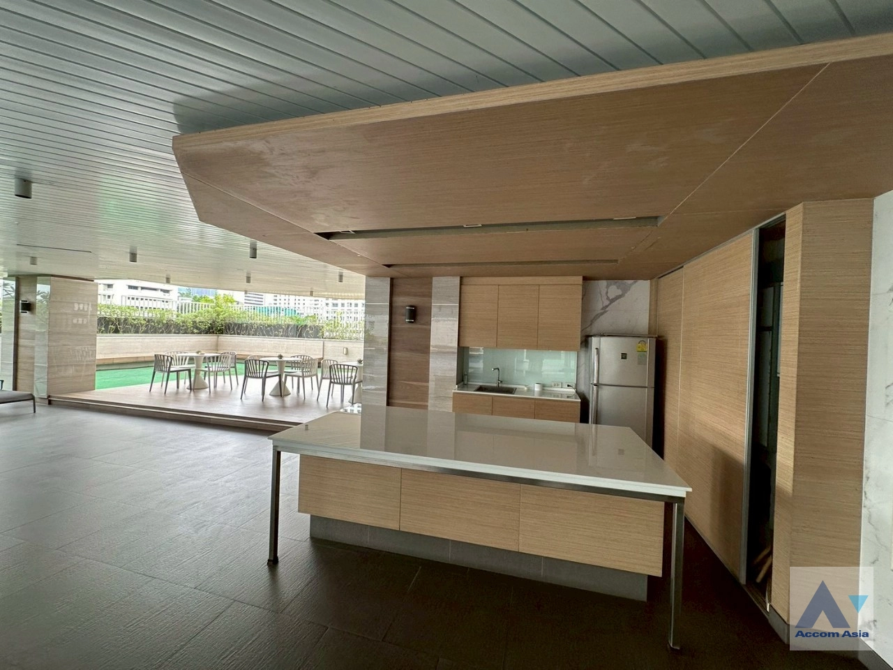 8 Contemporary Lifestyle - Apartment - Sukhumvit - Bangkok / Accomasia