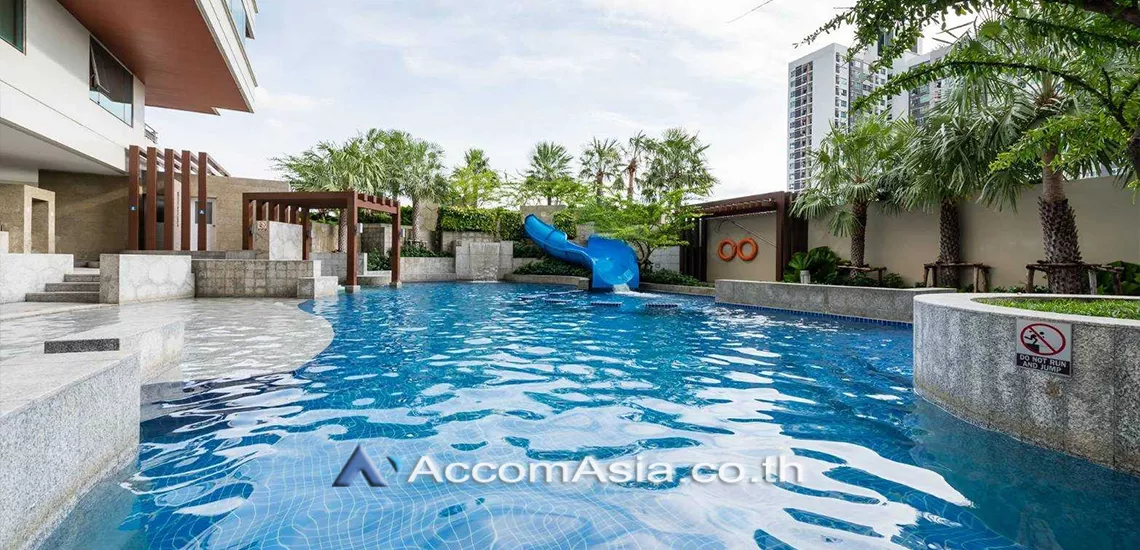  1  3 br Apartment For Rent in Sukhumvit ,Bangkok BTS Ekkamai at Easy access to Expressway AA30971