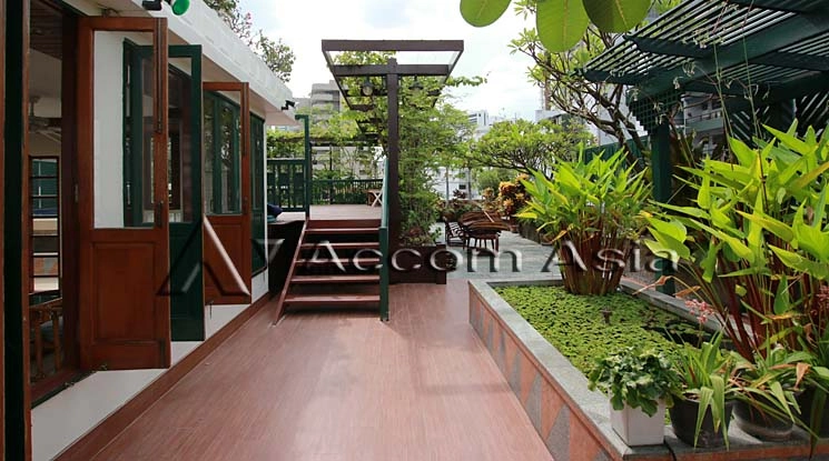  3 br Apartment for rent and sale in Sukhumvit ,Bangkok BTS Phrom Phong at Good maintained AA45046