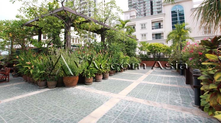 3 br Apartment for rent and sale in Sukhumvit ,Bangkok BTS Phrom Phong at Good maintained AA45046