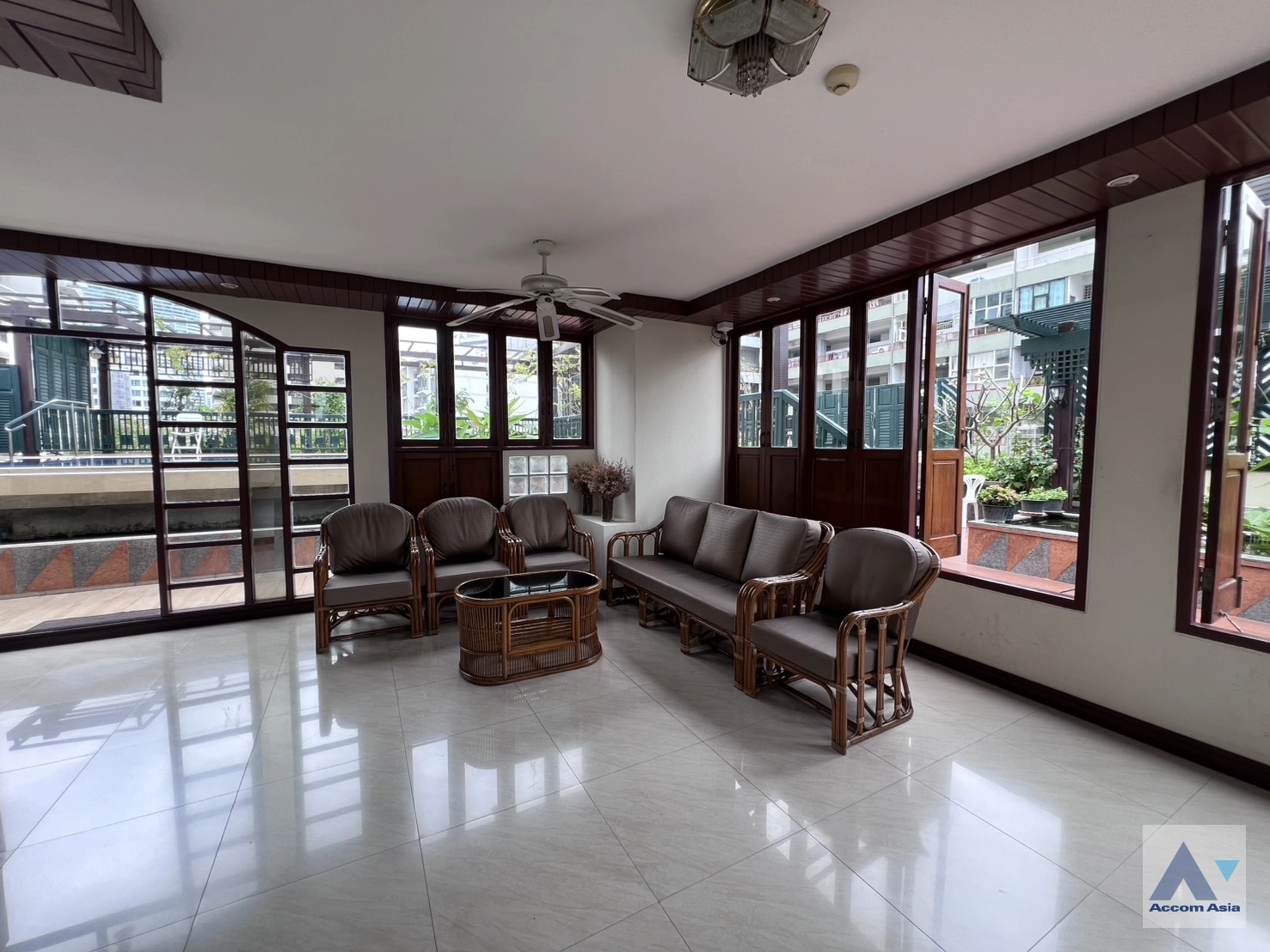  3 br Apartment for rent and sale in Sukhumvit ,Bangkok BTS Phrom Phong at Good maintained AA45046
