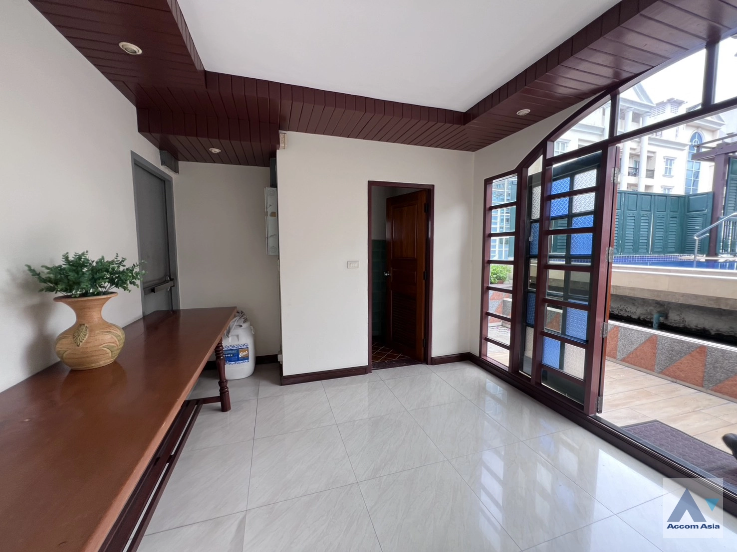  3 br Apartment for rent and sale in Sukhumvit ,Bangkok BTS Phrom Phong at Good maintained AA45046