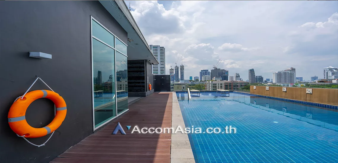  1 br Apartment For Rent in Sukhumvit ,Bangkok BTS Ekkamai at Quality Time with Family AA36809