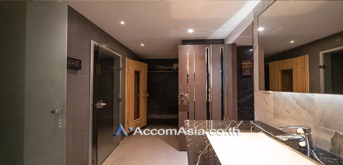  1 br Apartment For Rent in Sukhumvit ,Bangkok BTS Ekkamai at Quality Time with Family AA36809