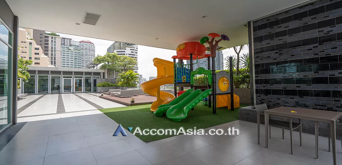 1 br Apartment For Rent in Sukhumvit ,Bangkok BTS Ekkamai at Quality Time with Family AA31201