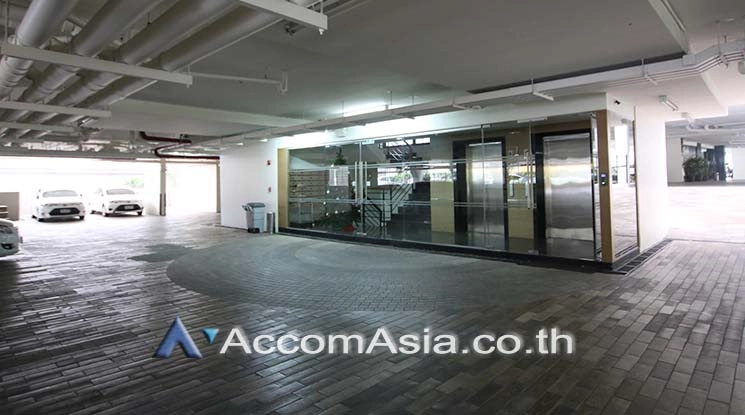  3 br Apartment For Rent in Sukhumvit ,Bangkok BTS Asok - MRT Sukhumvit at A sleek style residence with homely feel AA21376