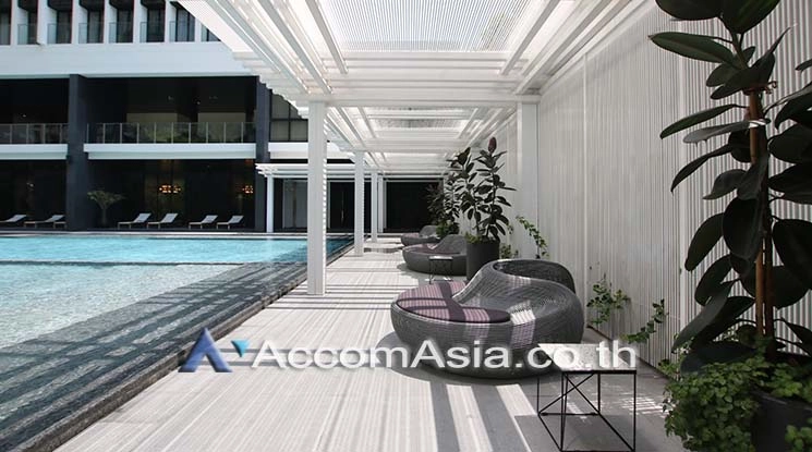  1 br Condominium For Sale in Ploenchit ,Bangkok BTS Ploenchit at Noble Ploenchit AA24034