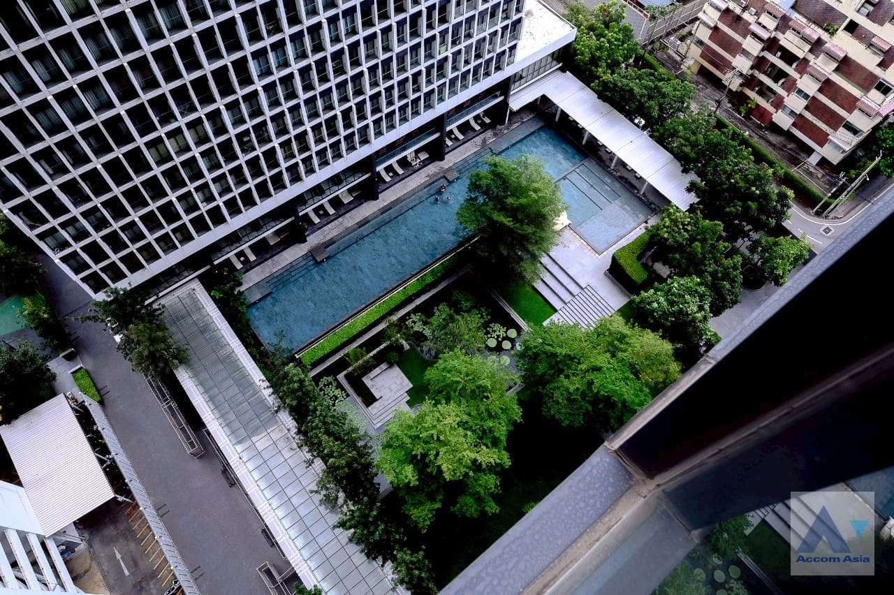  2 br Condominium for rent and sale in Ploenchit ,Bangkok BTS Ploenchit at Noble Ploenchit AA33699