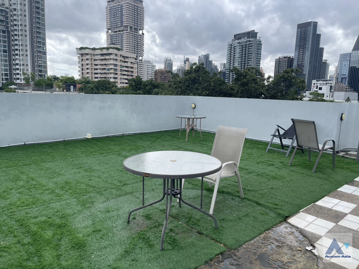  3 br Condominium For Sale in Sukhumvit ,Bangkok BTS Ekkamai at Le Nice Ekamai AA42253