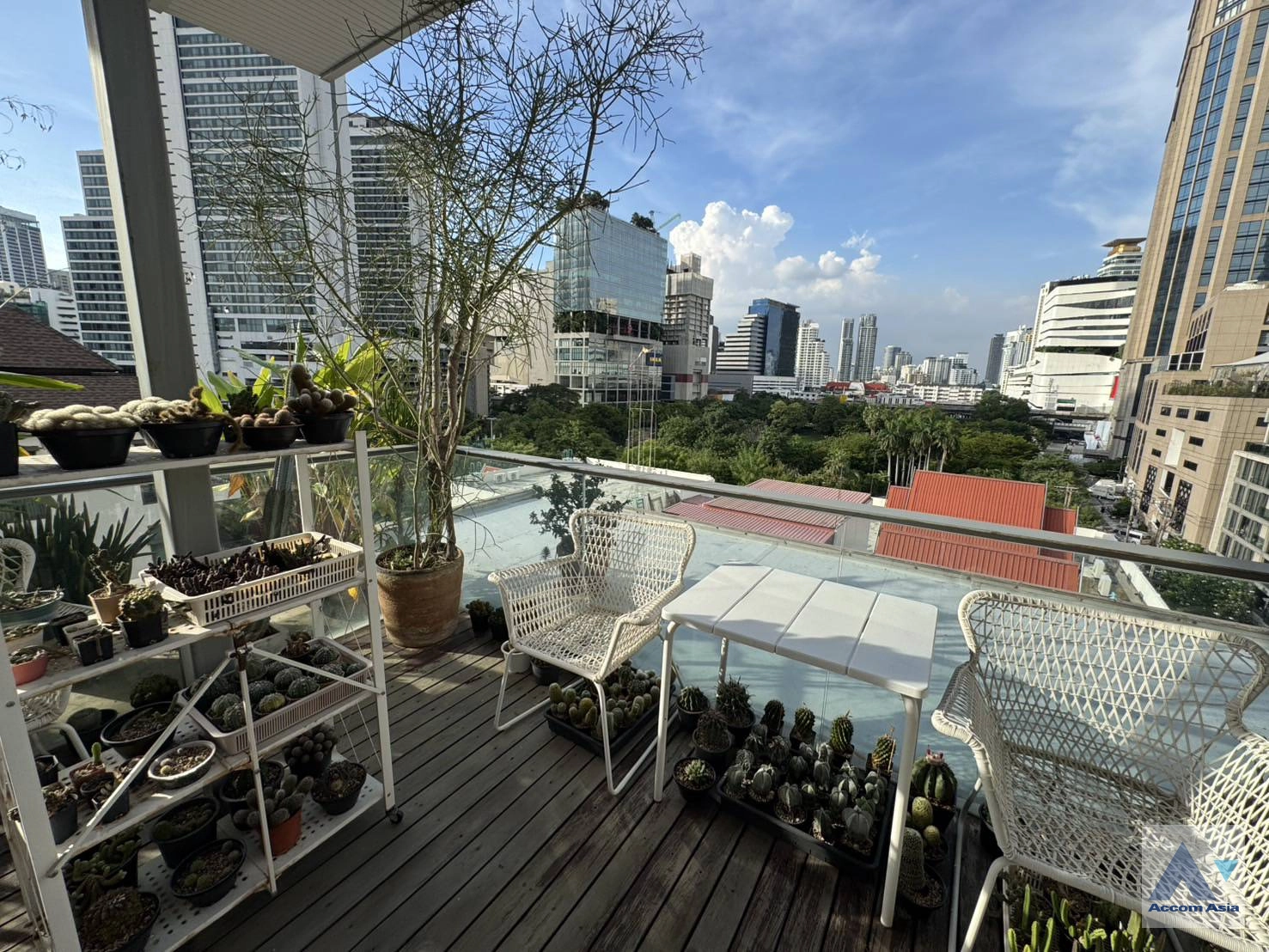  2 Living In Bangkok - Apartment -  - Bangkok / Accomasia
