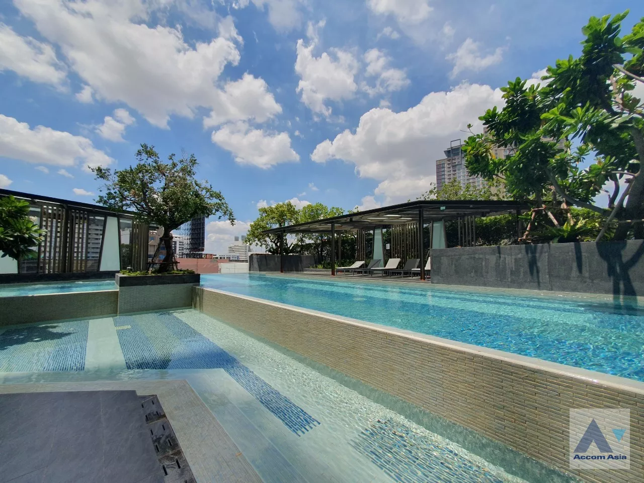  3 br Condominium for rent and sale in Ratchadaphisek ,Bangkok BTS Thong Lo at The Niche Pride Thonglor AA14008