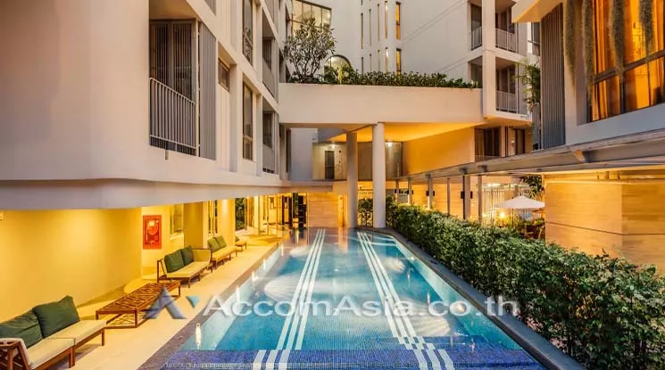  1  2 br Condominium For Sale in Sukhumvit ,Bangkok BTS Phrom Phong at Downtown 49 AA17707