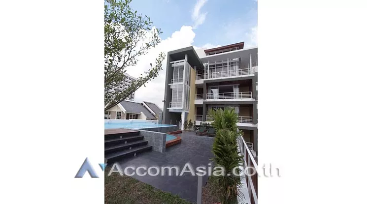  12 br Condominium For Sale in Sukhumvit ,Bangkok BTS Mo-Chit - MRT Chatuchak Park at East Village AA31779