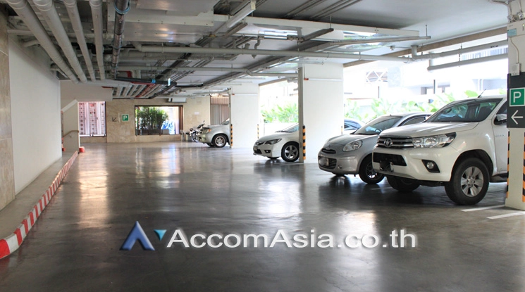 8 Modern Living Style - Apartment - Sukhumvit - Bangkok / Accomasia