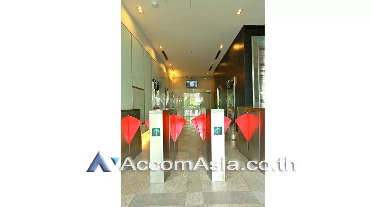  1 br Office Space For Rent in Ratchadapisek ,Bangkok  at KPN Tower Rama 9 AA12493