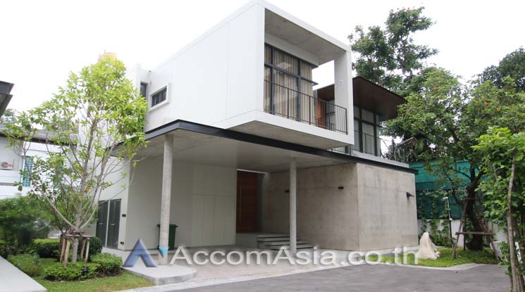  4 br House For Rent in Sukhumvit ,Bangkok BTS Phrom Phong at House with Private Pool AA35061