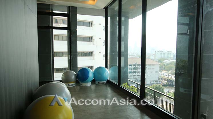  3 br Condominium for rent and sale in Ratchadaphisek ,Bangkok BTS Thong Lo - ARL Ramkhamhaeng at The Capital Ekamai Thonglor AA14384