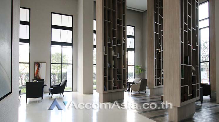  3 br Condominium for rent and sale in Ratchadaphisek ,Bangkok BTS Thong Lo - ARL Ramkhamhaeng at The Capital Ekamai Thonglor AA14384