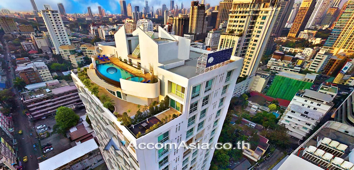  3 br Apartment For Rent in Sukhumvit ,Bangkok BTS Ploenchit at Brand New Apartment AA26748
